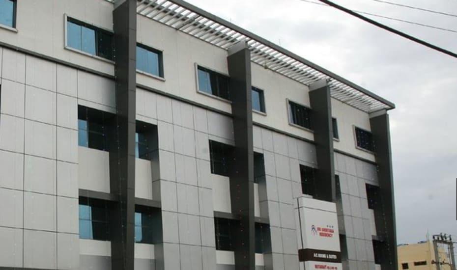 Sri Srinivasa Residency Hotel Kadapa ภายนอก รูปภาพ