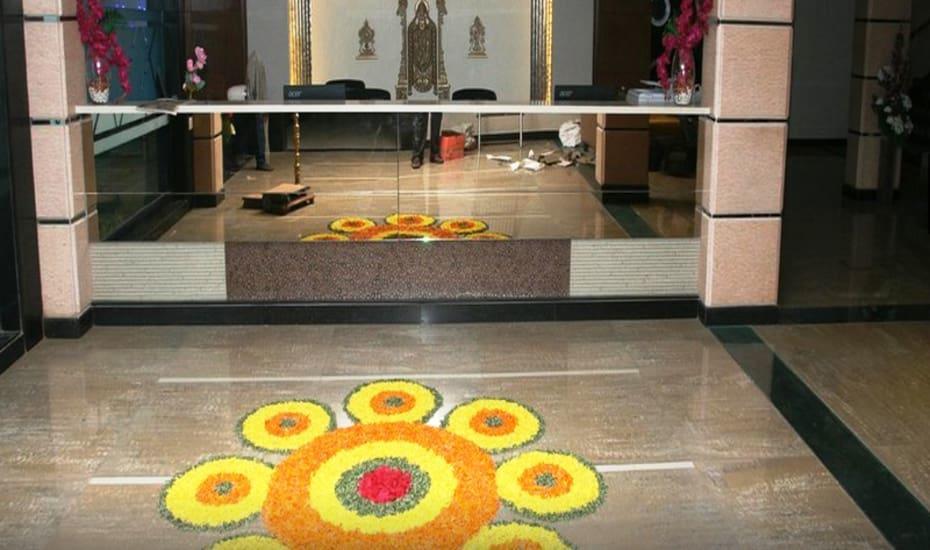 Sri Srinivasa Residency Hotel Kadapa ภายนอก รูปภาพ