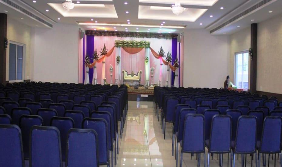 Sri Srinivasa Residency Hotel Kadapa ภายนอก รูปภาพ